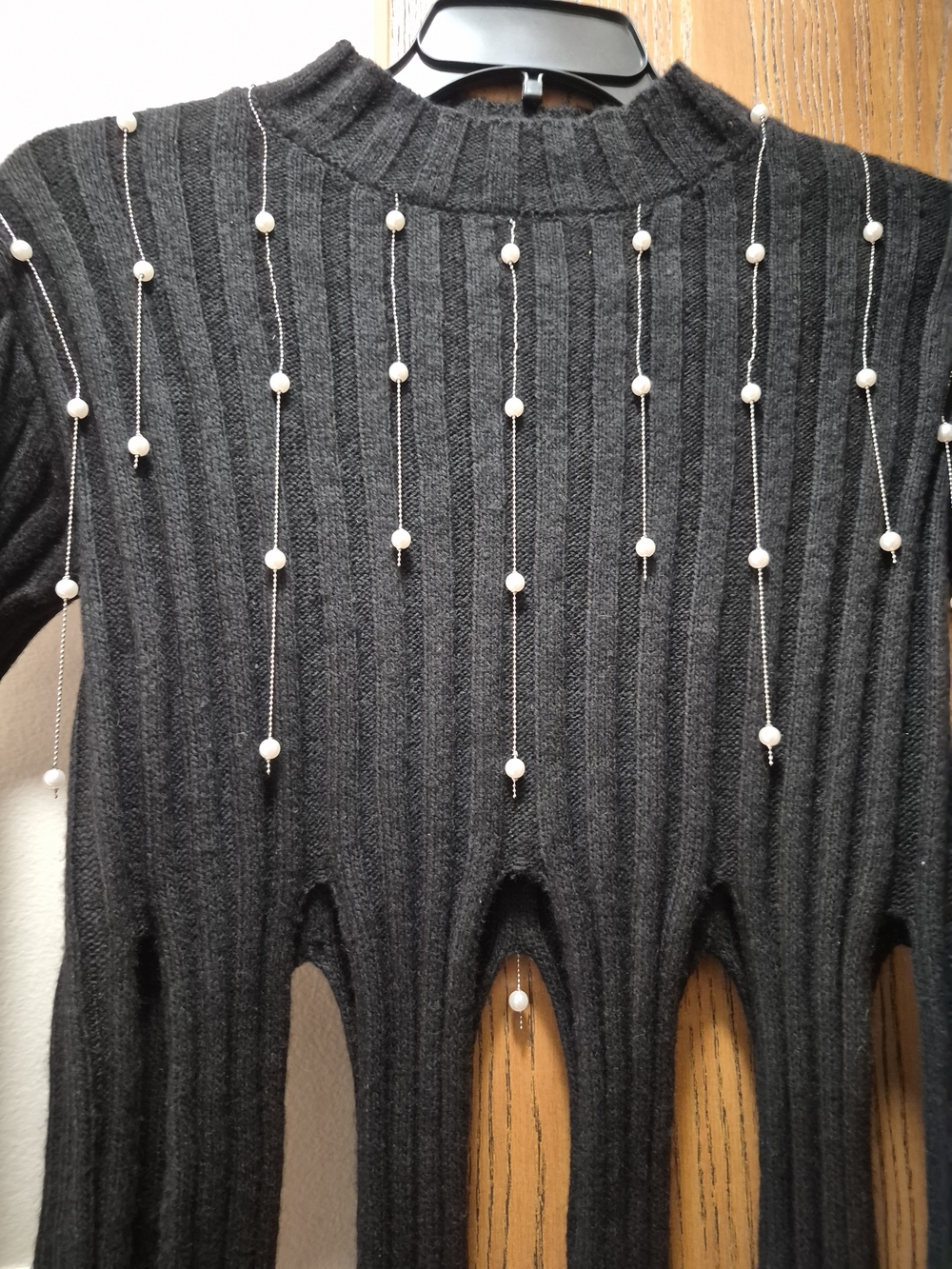 Zara Black Ribbed Pearl-Embellished Cutout Hem Sweater - Picture 6 of 8